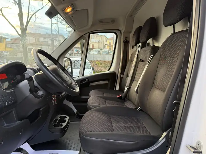 Peugeot Boxer 333 2.2 HDi/150CV FAP PM-TM Combi Comfort HDI L2H2
