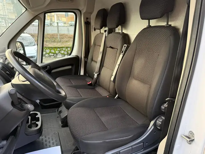 Peugeot Boxer 333 2.2 HDi/150CV FAP PM-TM Combi Comfort HDI L2H2