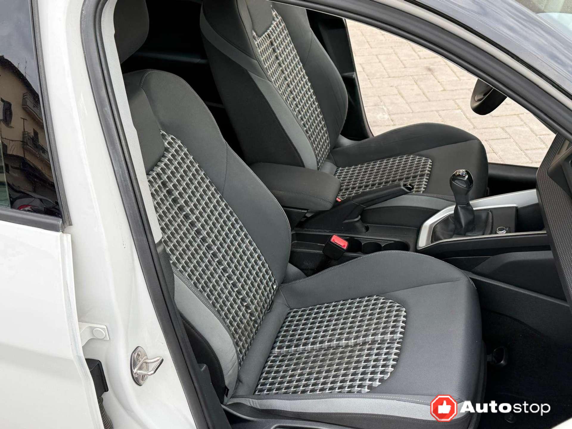 Audi A1  A1 Sportback 25 1.0 tfsi