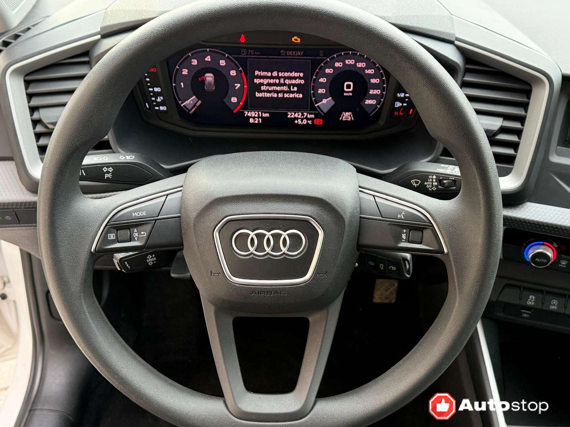 Audi A1  A1 Sportback 25 1.0 tfsi