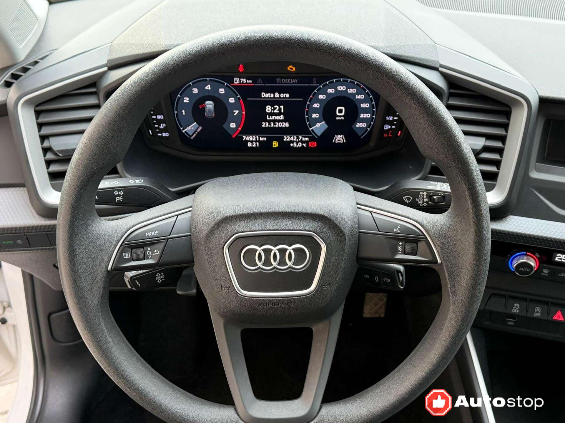 Audi A1  A1 Sportback 25 1.0 tfsi
