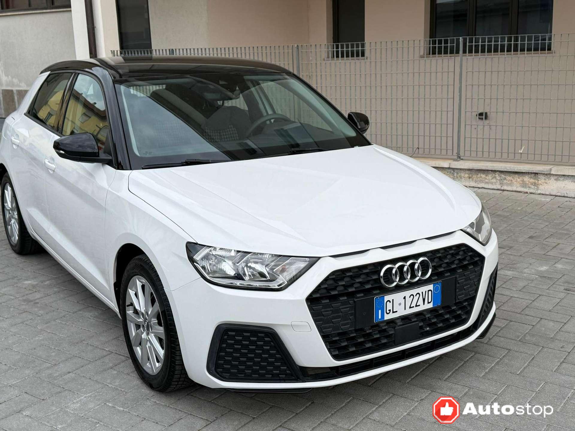 Audi A1  A1 Sportback 25 1.0 tfsi