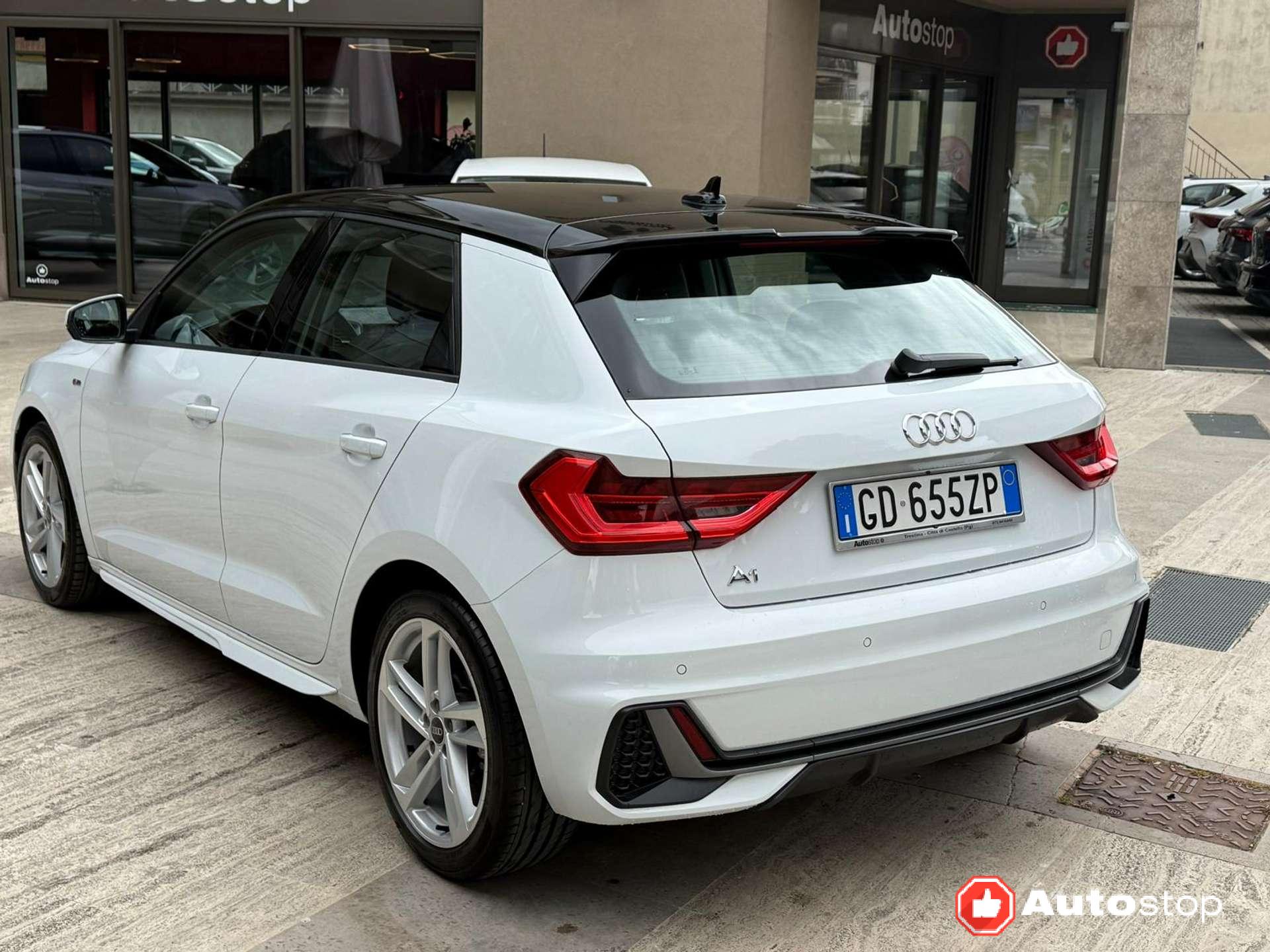 Audi A1  A1 Sportback 30 1.0 tfsi S Line Edition 110cv