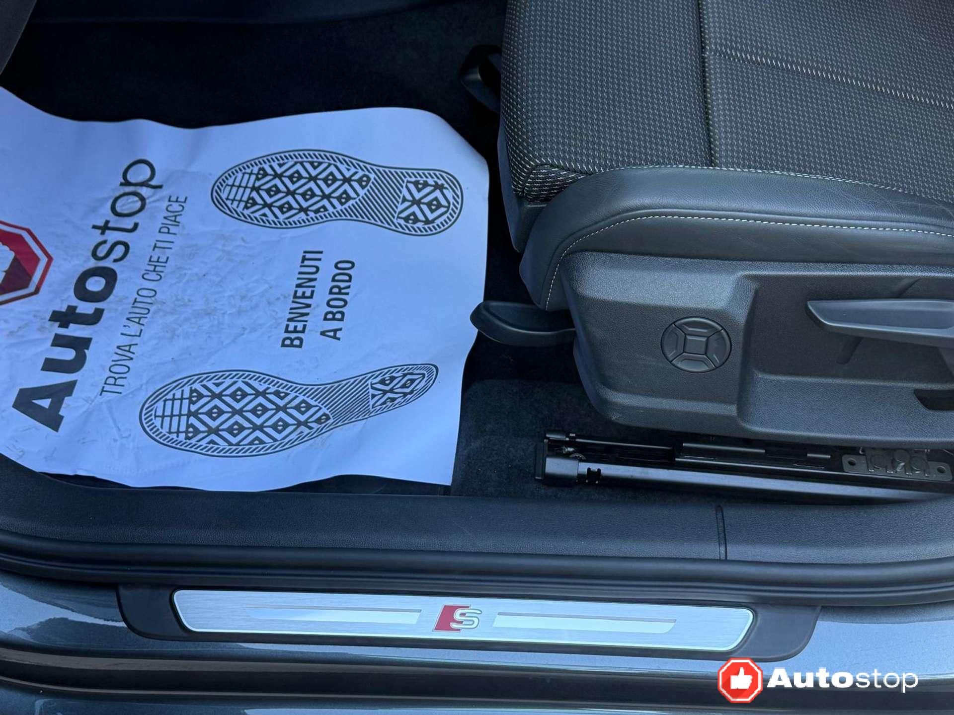 Audi A3  A3 Sportback 2.0 tdi S line edition 150cv s-tronic