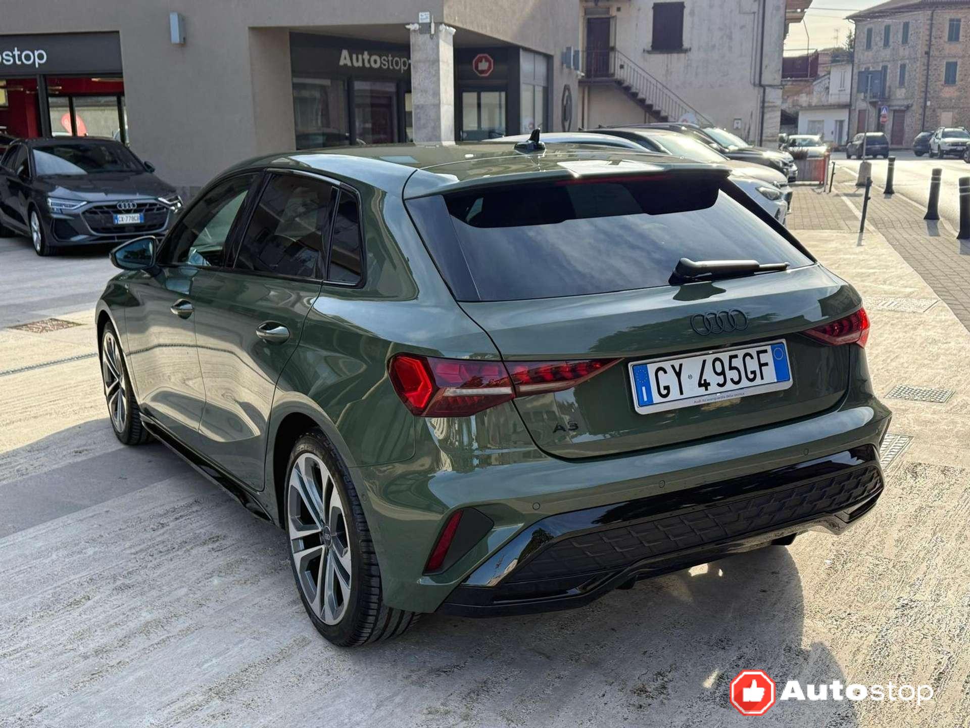 Audi A3  Sportback 2.0 tdi S line edition 150cv s-tronic