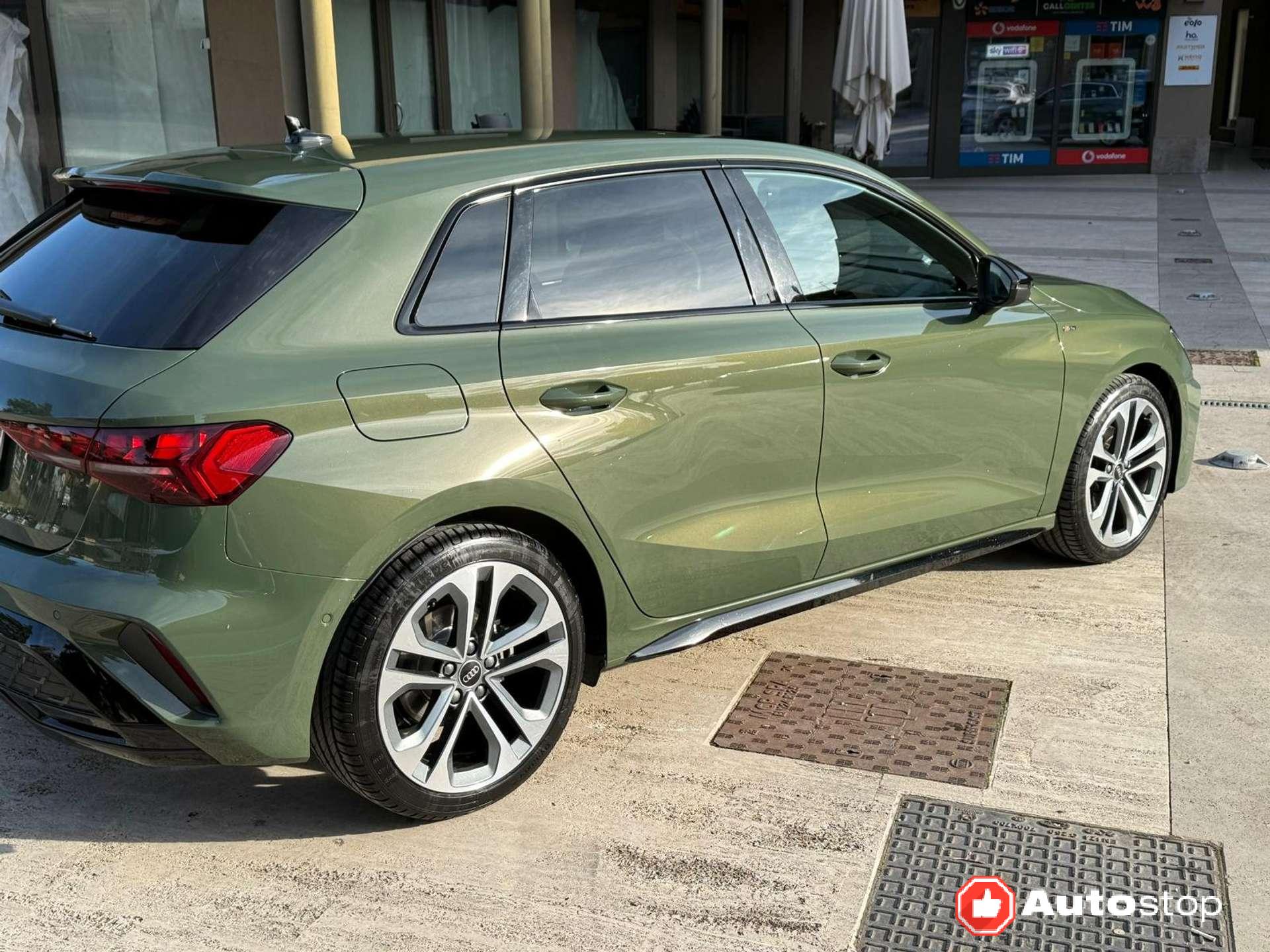 Audi A3  Sportback 2.0 tdi S line edition 150cv s-tronic