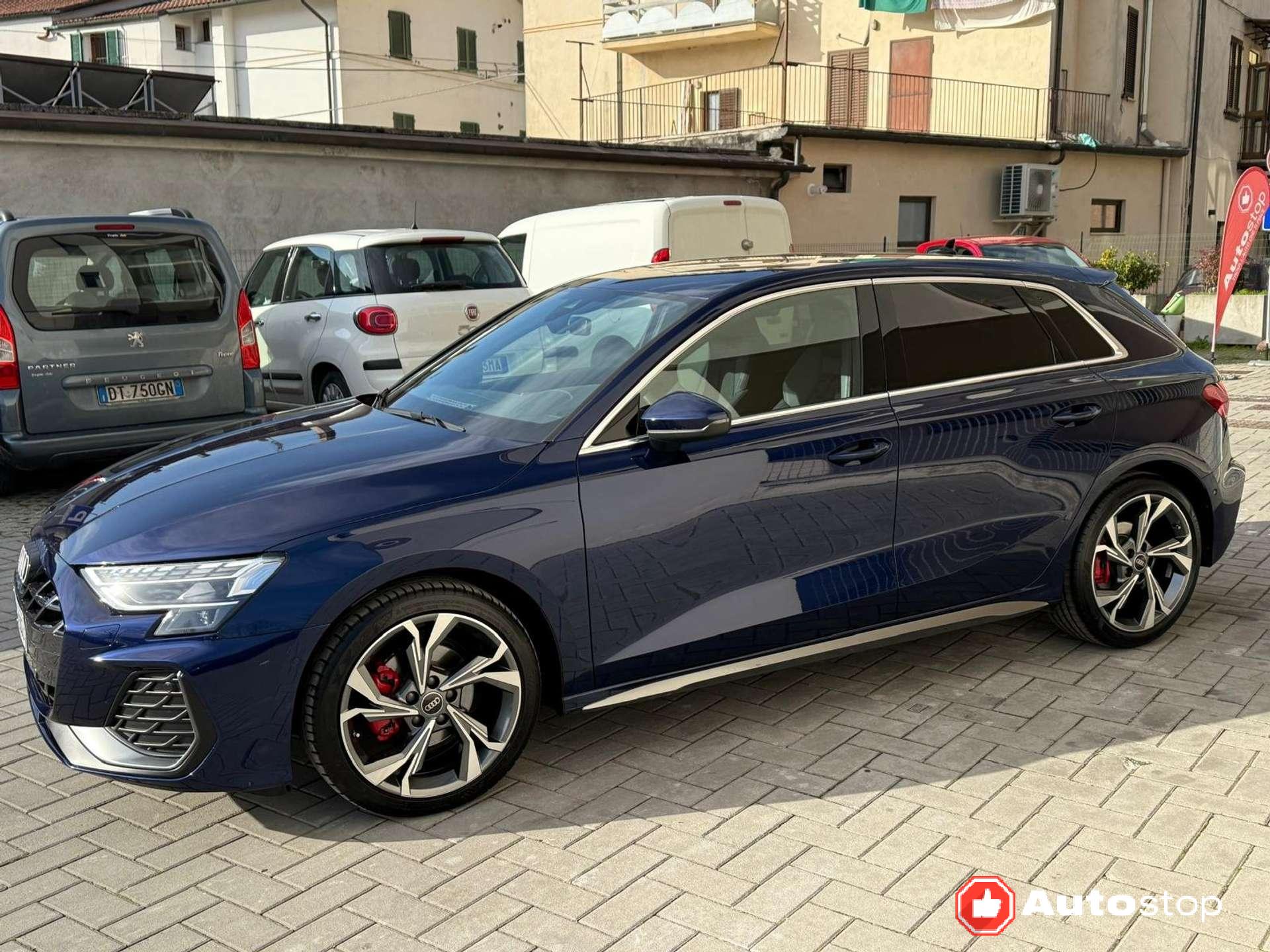 Audi A3  Sportback 2.0 tdi S line edition 150cv s-tronic