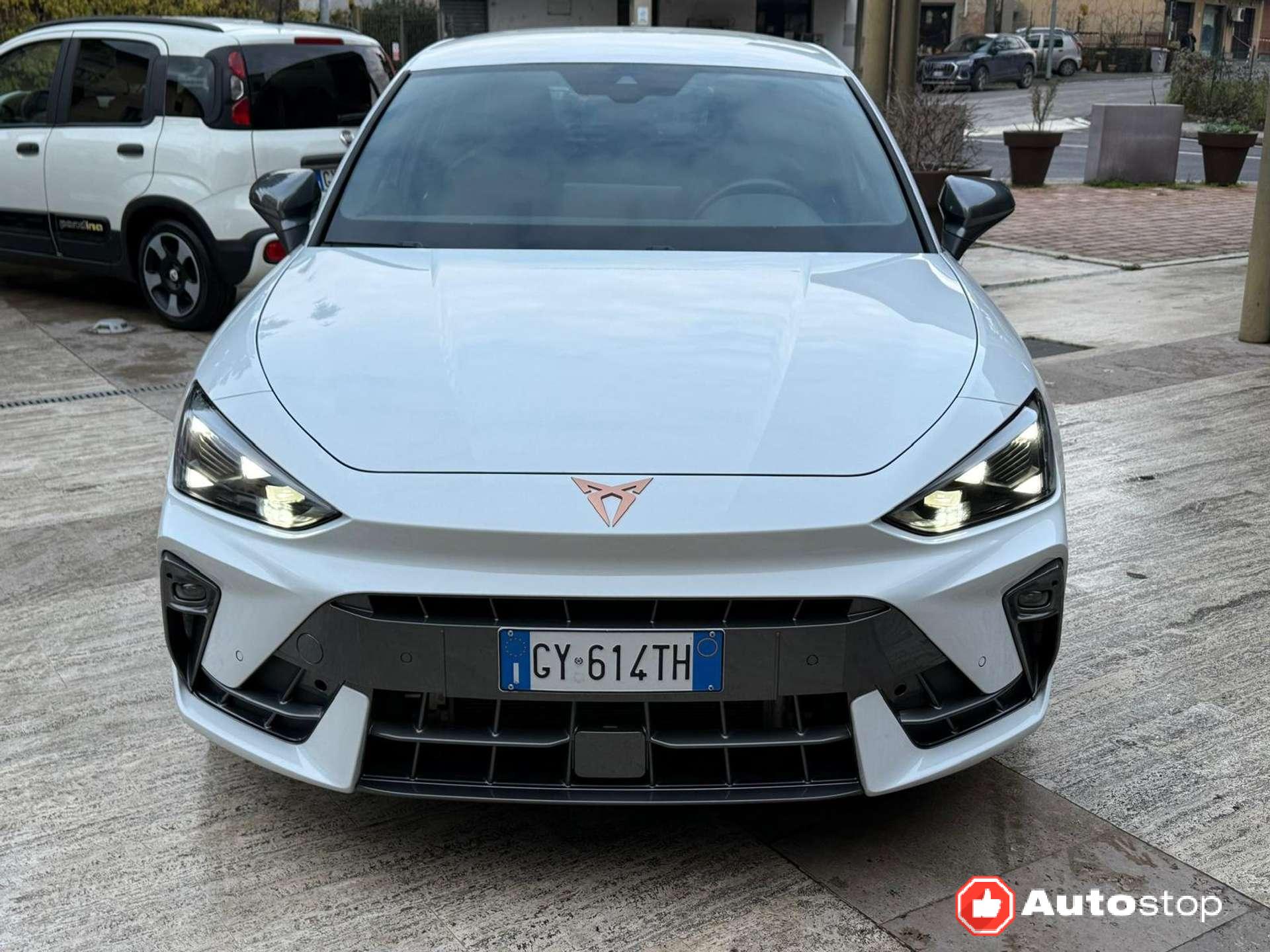 CUPRA Leon  Leon 2.0 tdi 150cv dsg km 15000 Pari al nuovo!