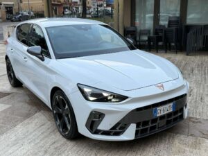 CUPRA Leon  Leon 2.0 tdi 150cv dsg km 15000 Pari al nuovo!
