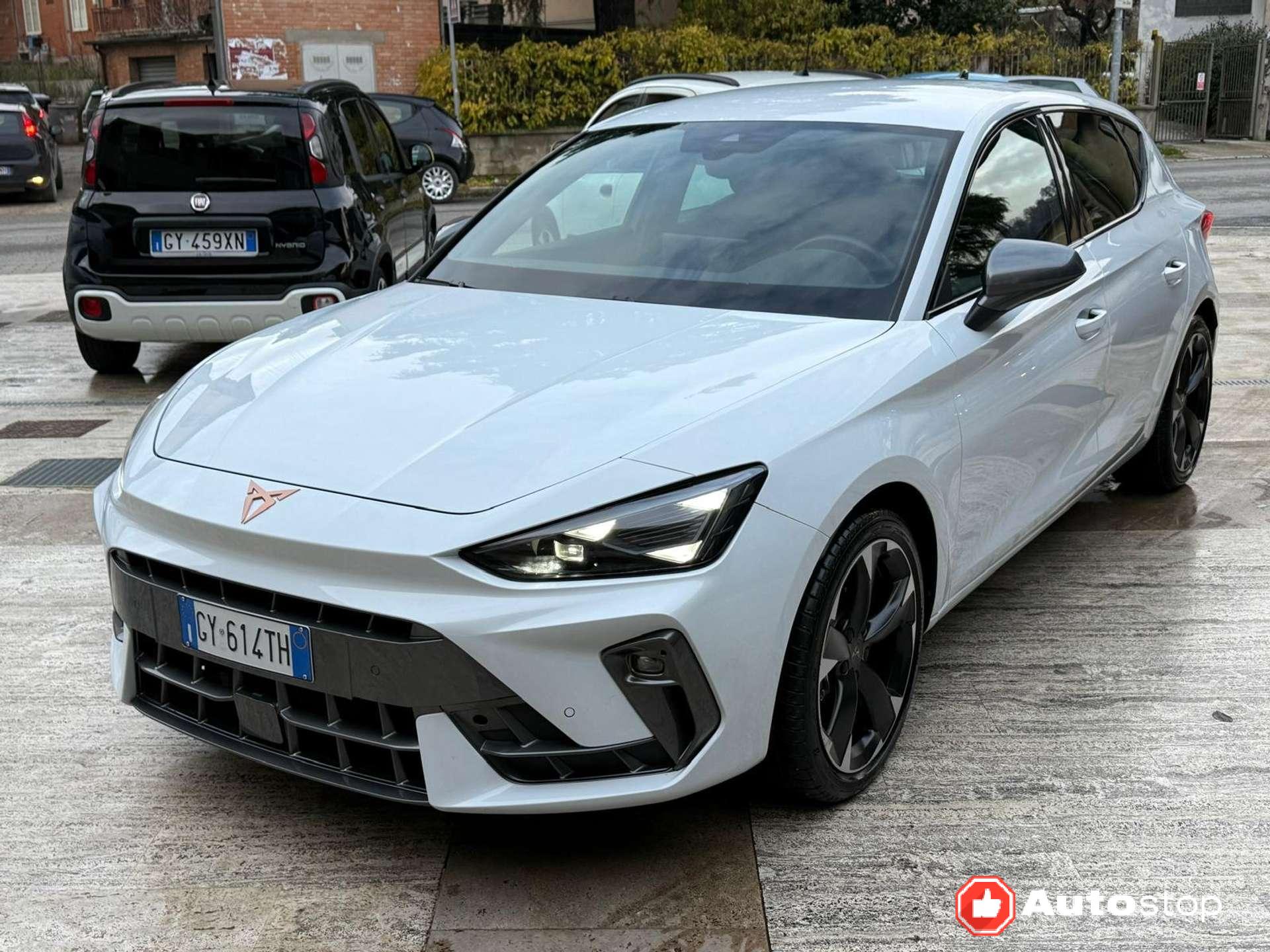 CUPRA Leon  Leon 2.0 tdi 150cv dsg km 15000 Pari al nuovo!