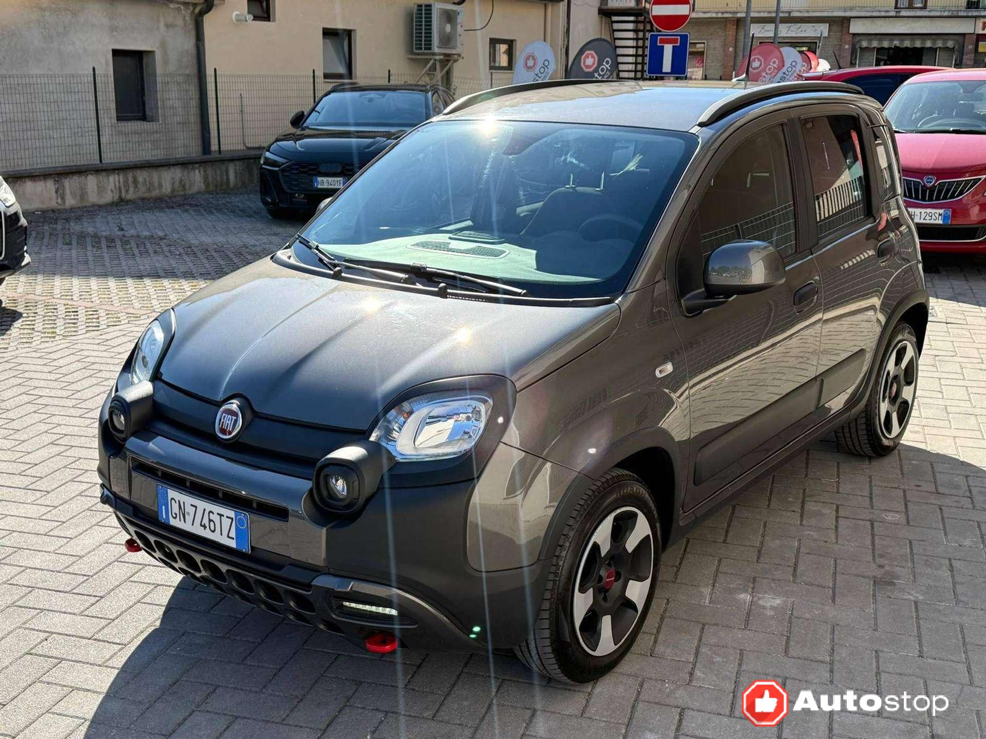 Fiat Panda  Panda III Cross 1.0 firefly hybrid Cross s&s