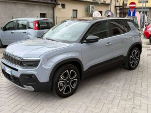 Jeep Avenger  Avenger 1.2 turbo e-hybrid mhev Summit fwd 110cv edct6