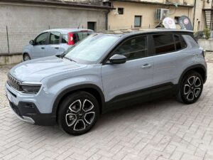 Jeep Avenger  Avenger 1.2 turbo e-hybrid mhev Summit fwd 110cv edct6