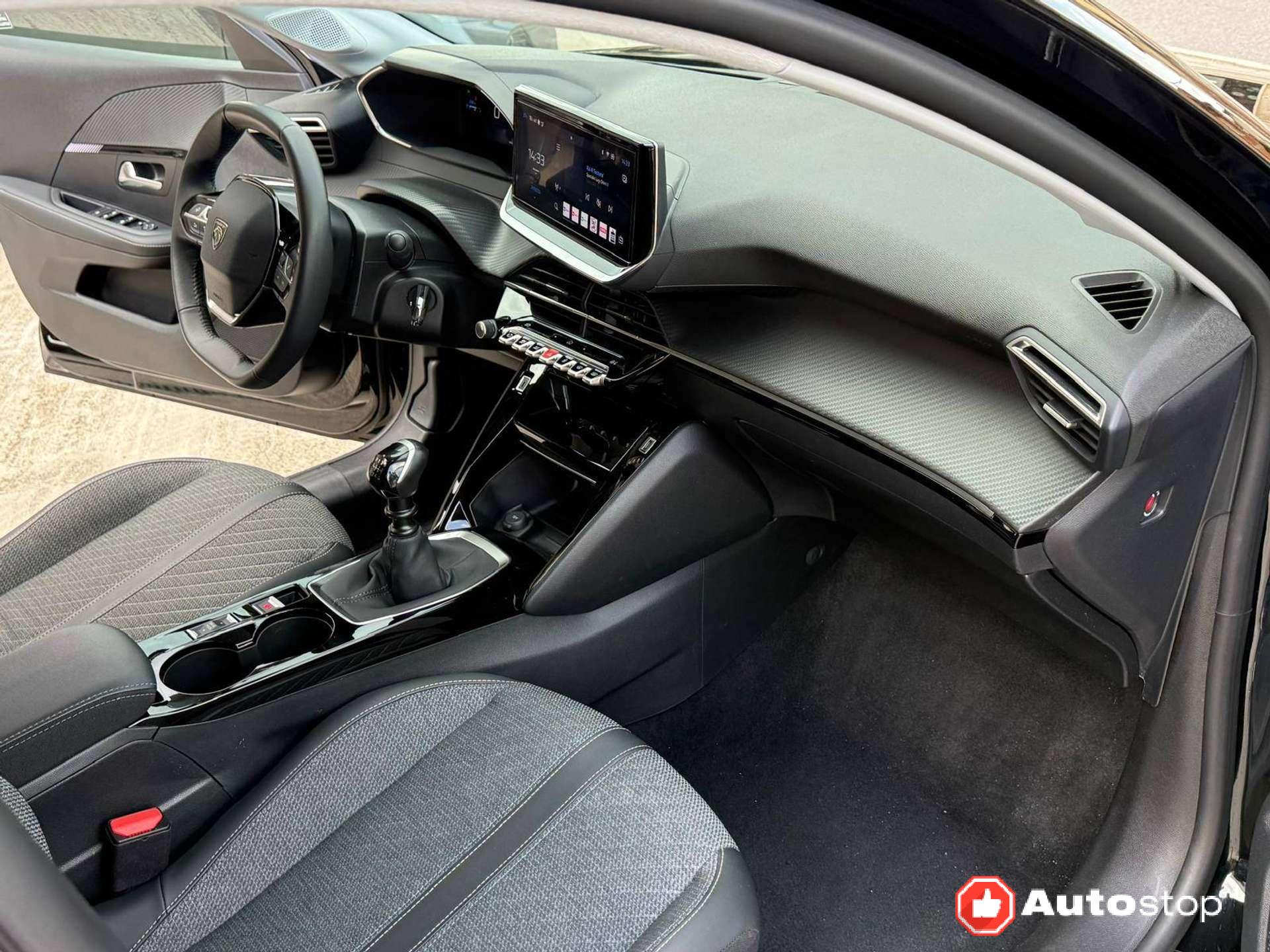 Peugeot 208  208 II 1.2 puretech Allure s&s Bellissima!
