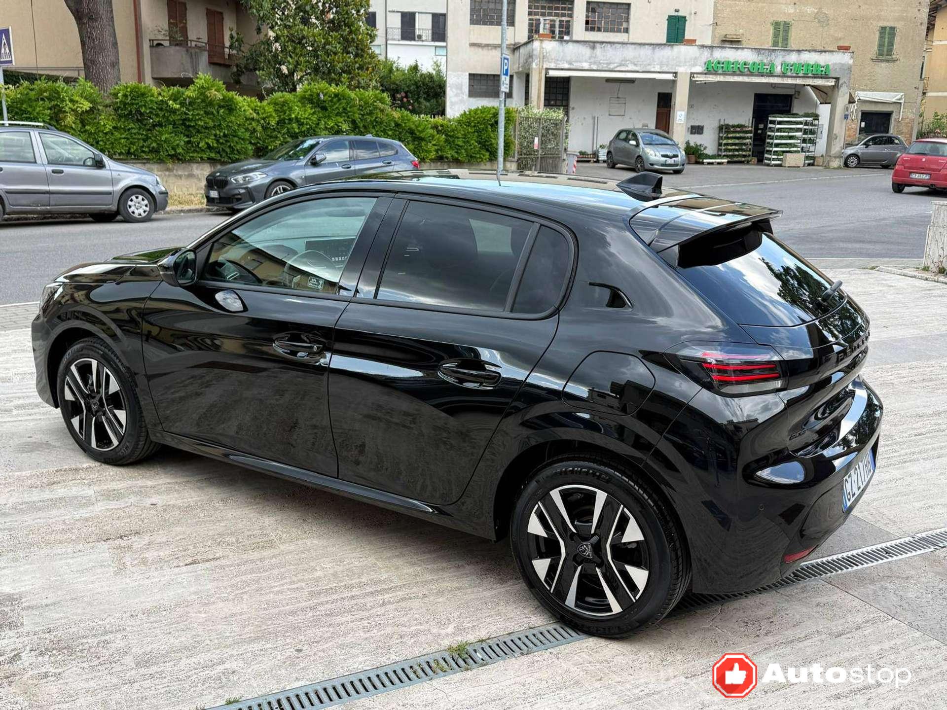 Peugeot 208  208 II 1.2 puretech Allure s&s Bellissima!