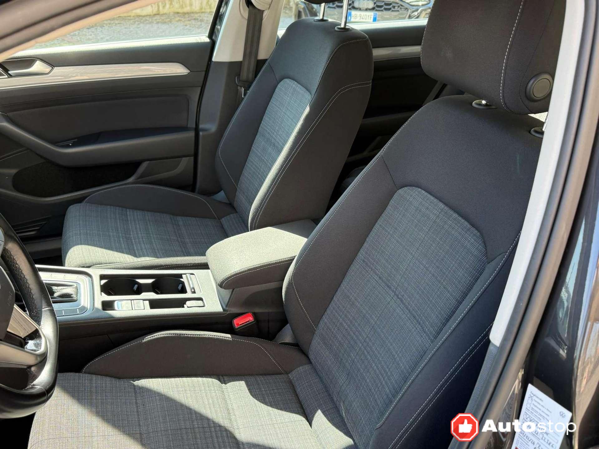 Volkswagen Passat Variant  Passat VIII Variant 2.0 tdi Business 122cv dsg