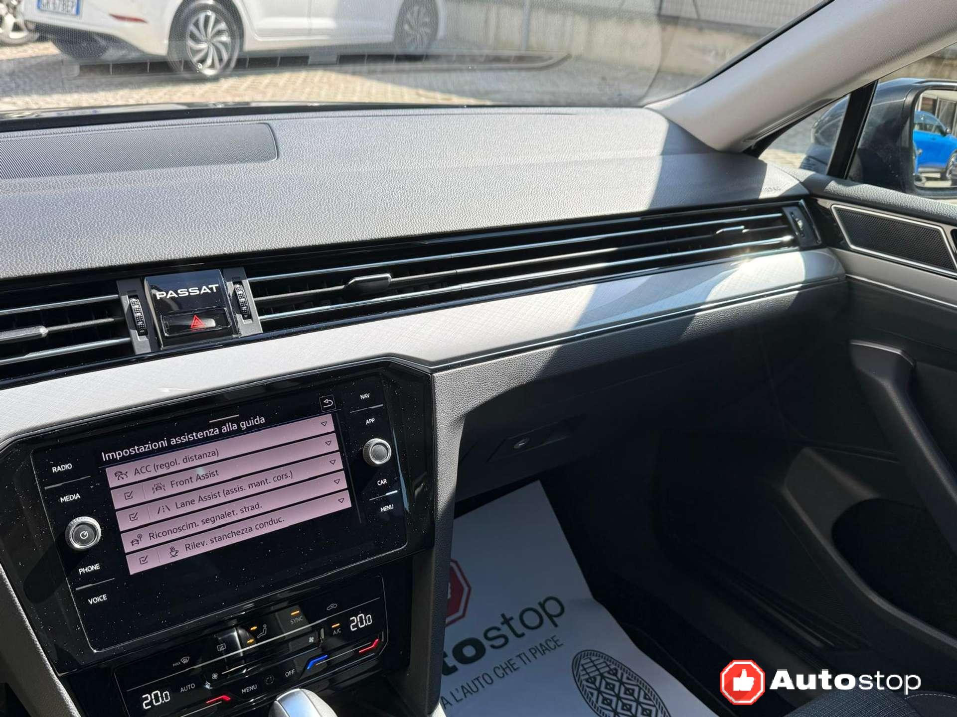 Volkswagen Passat Variant  Passat VIII Variant 2.0 tdi Business 122cv dsg