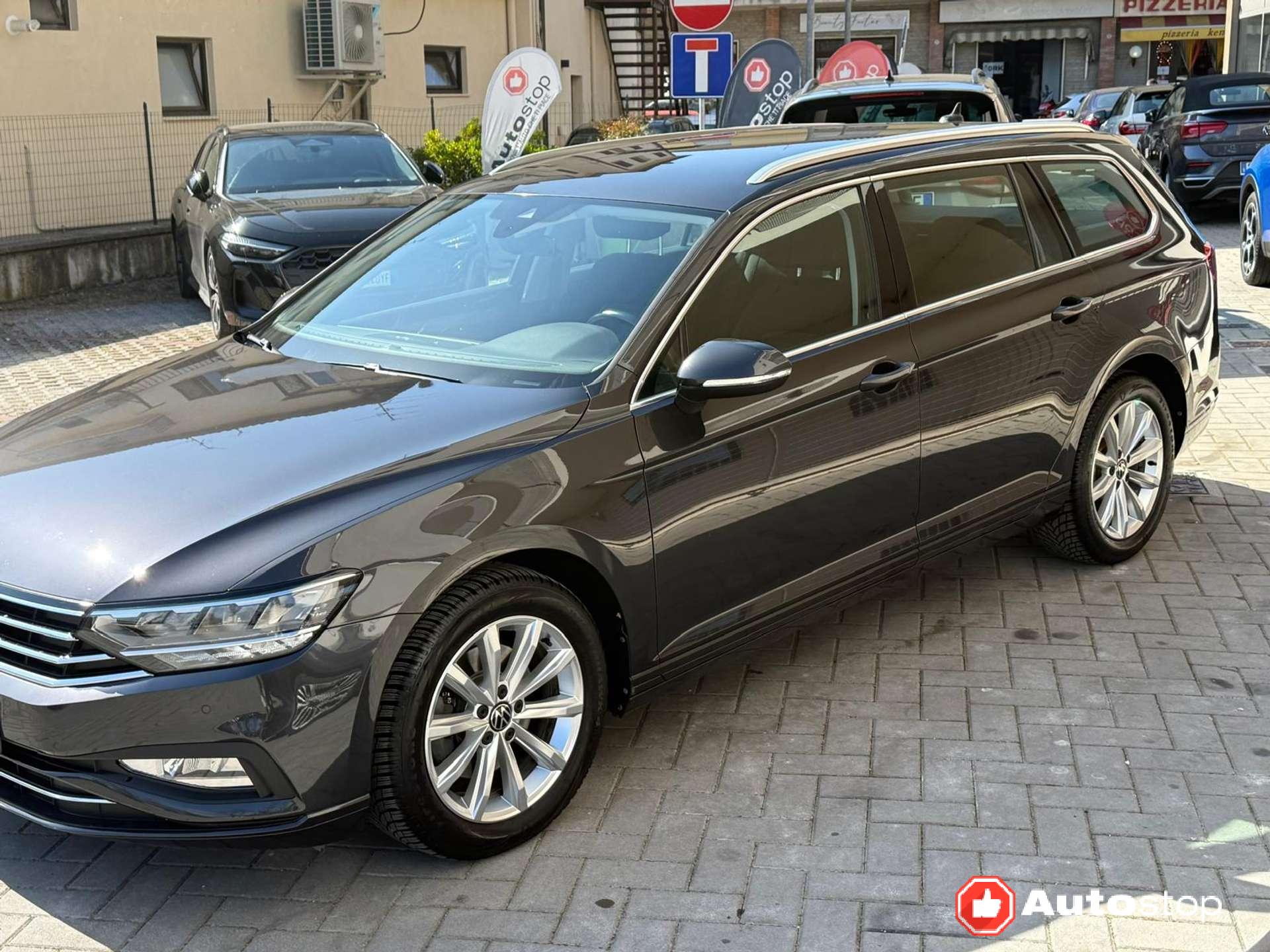 Volkswagen Passat Variant  Passat VIII Variant 2.0 tdi Business 122cv dsg