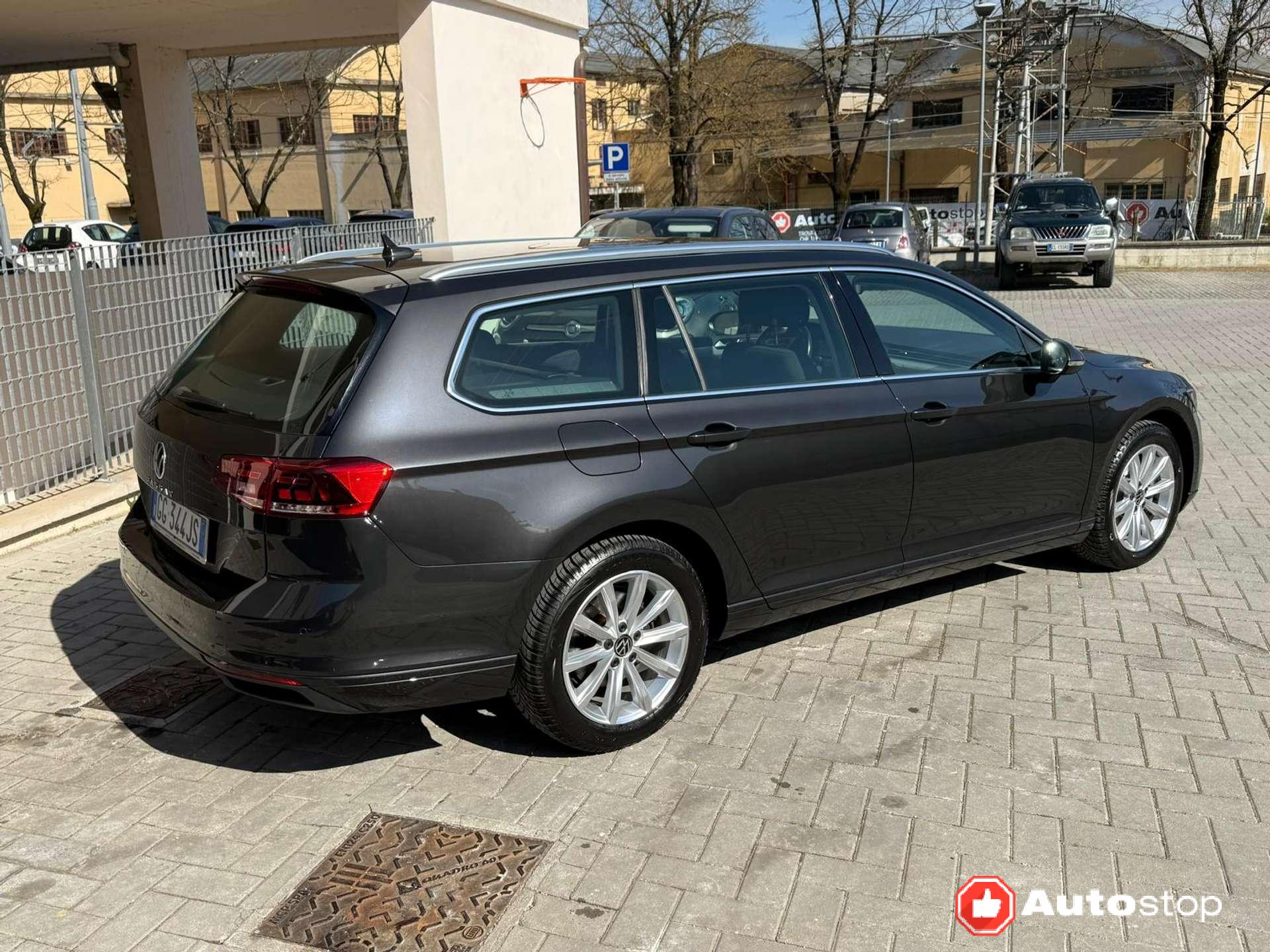 Volkswagen Passat Variant  Passat VIII Variant 2.0 tdi Business 122cv dsg