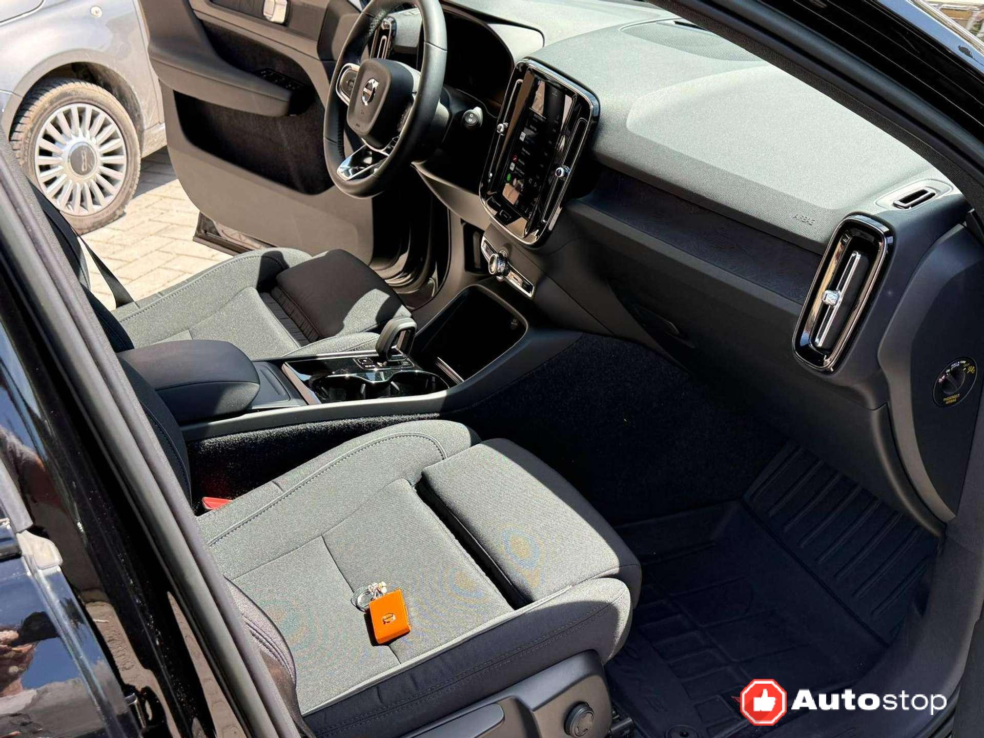 Volvo XC40  XC40 single motor Core N 1