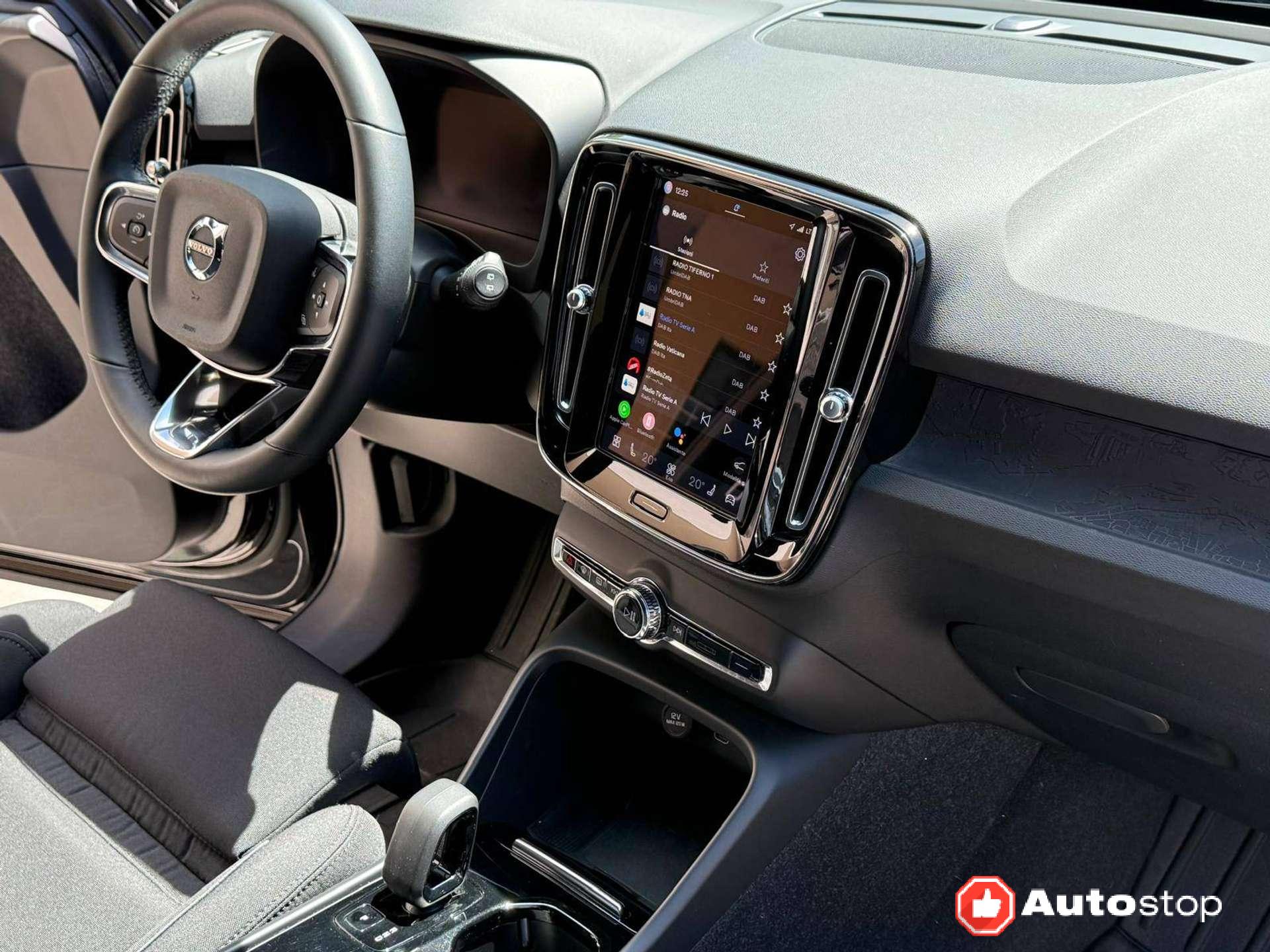 Volvo XC40  XC40 single motor Core N 1