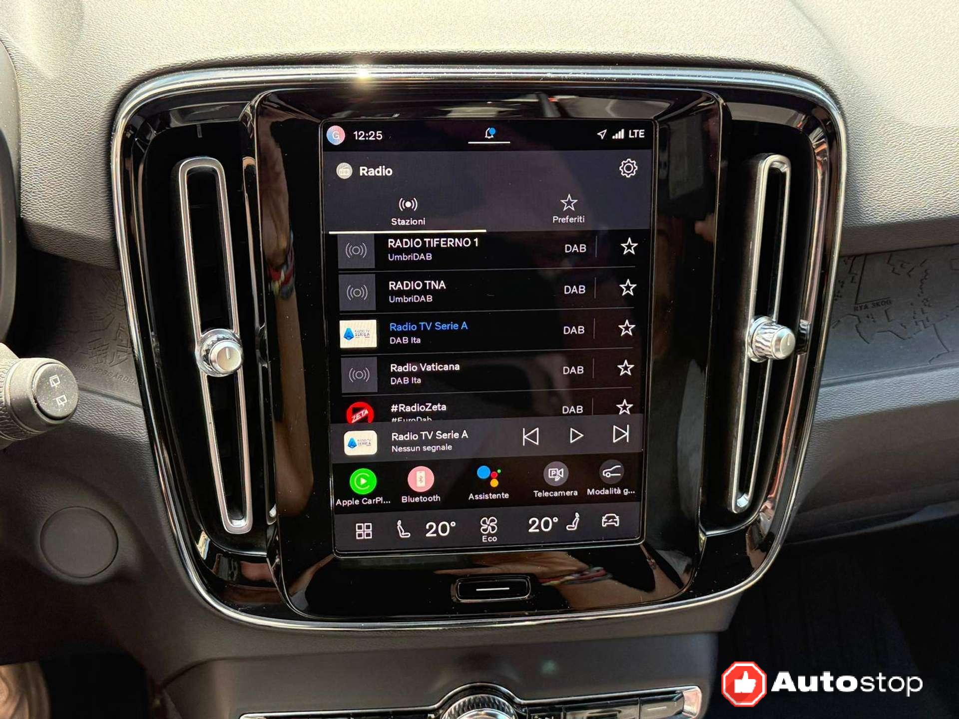 Volvo XC40  XC40 single motor Core N 1