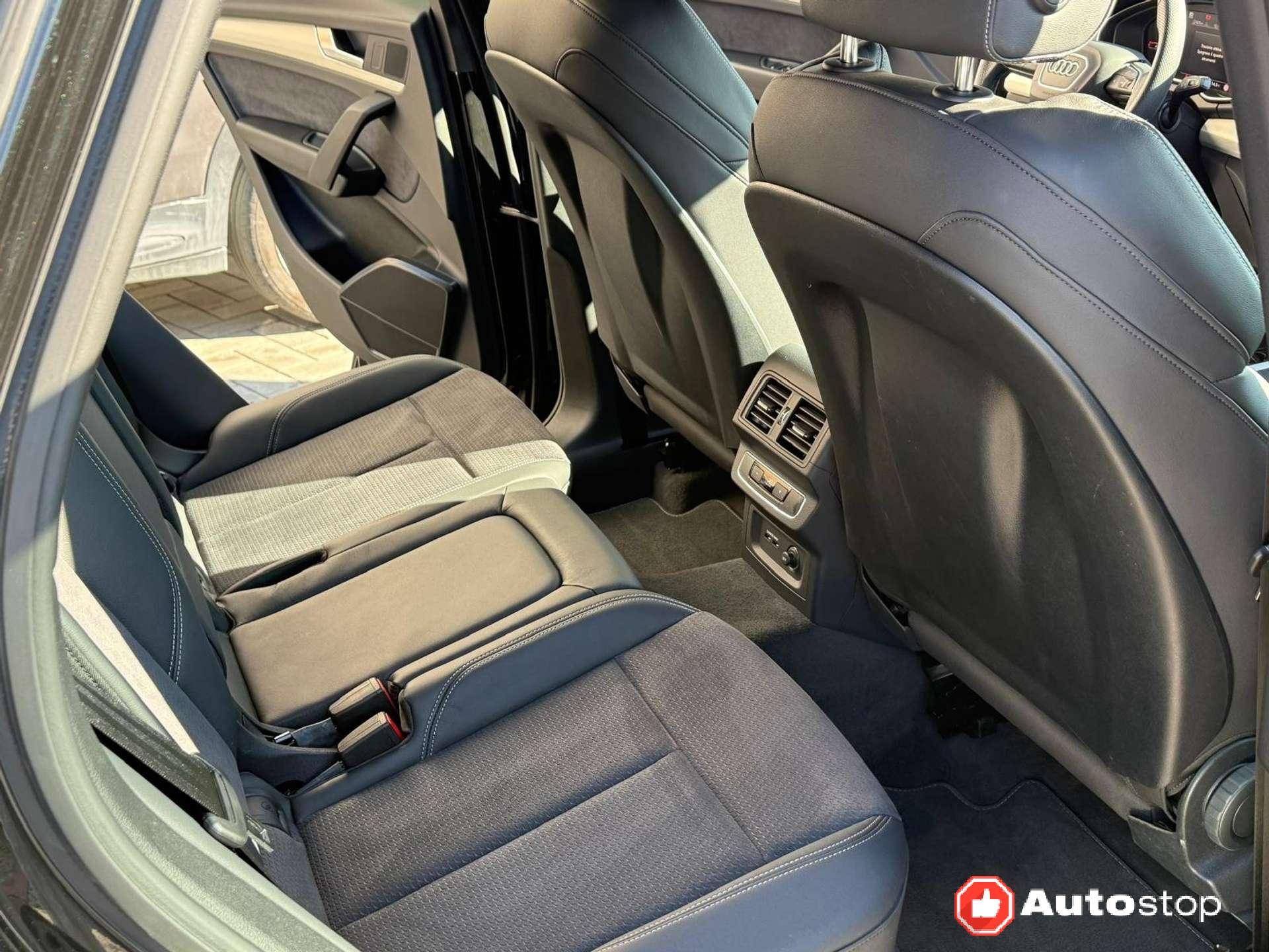 Audi Q5  Q5 40 2.0 tdi mhev 12V S line quattro s-tronic