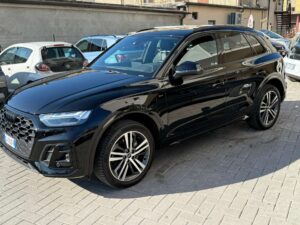Audi Q5  Q5 40 2.0 tdi mhev 12V S line quattro s-tronic
