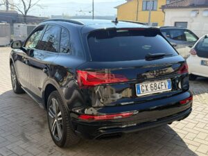 Audi Q5  Q5 40 2.0 tdi mhev 12V S line quattro s-tronic
