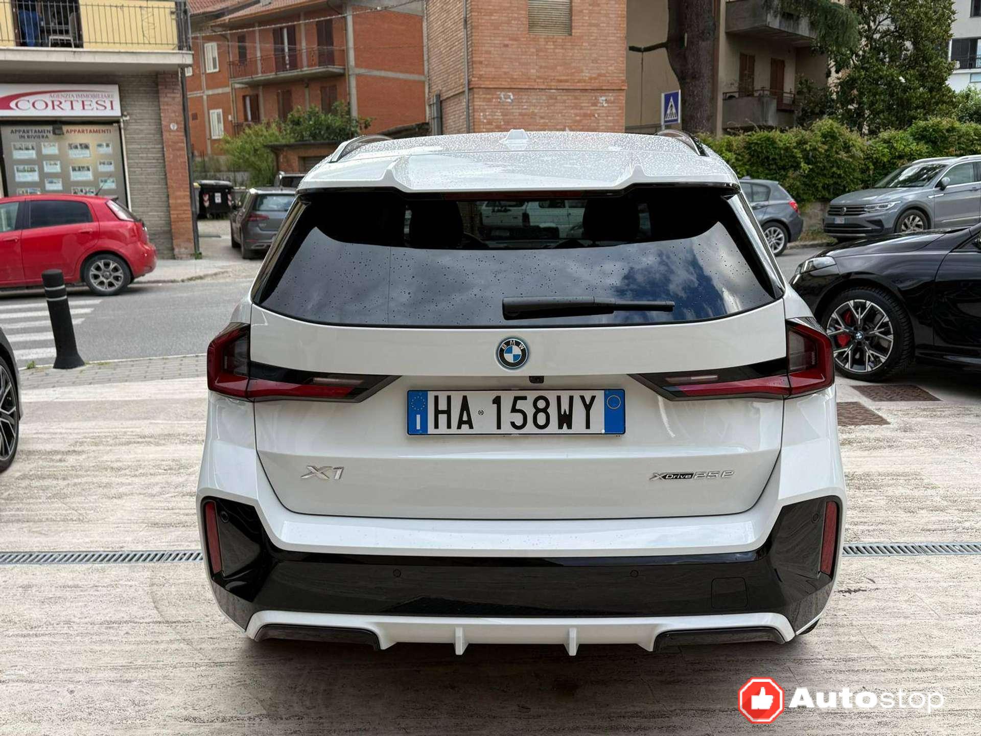 BMW X1  X1 U11 xdrive 25e MSport Pro auto