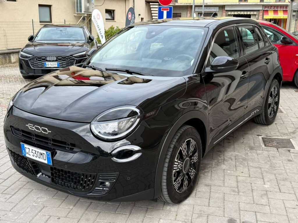 Fiat 600  600 IV 1.2 hybrid 145cv auto Full Opt Pari al nuovo!