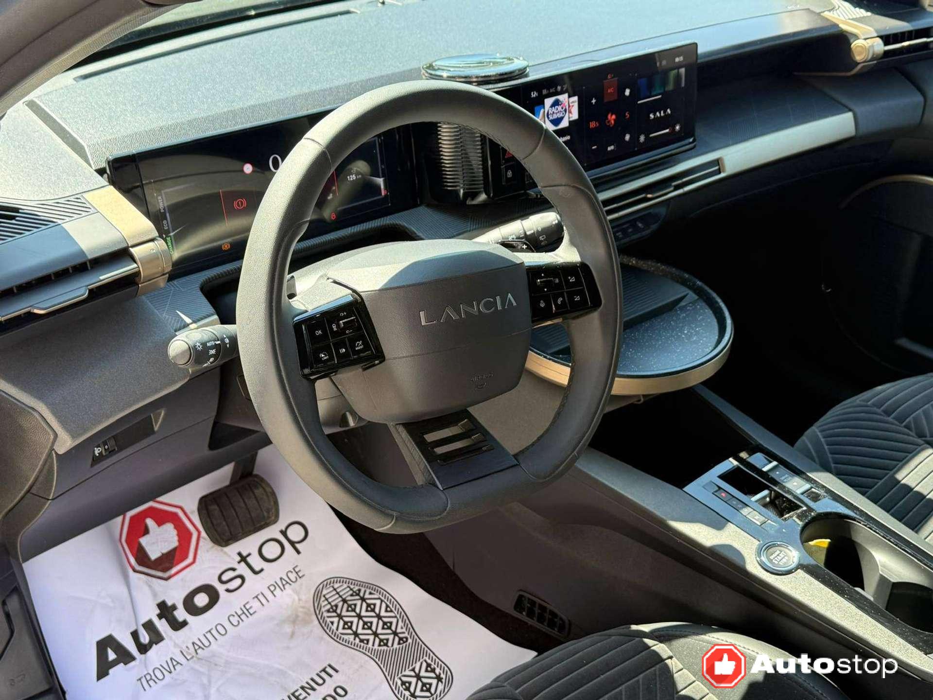 Lancia Ypsilon  Ypsilon IV 1.2 mhev LX 110cv e-dct