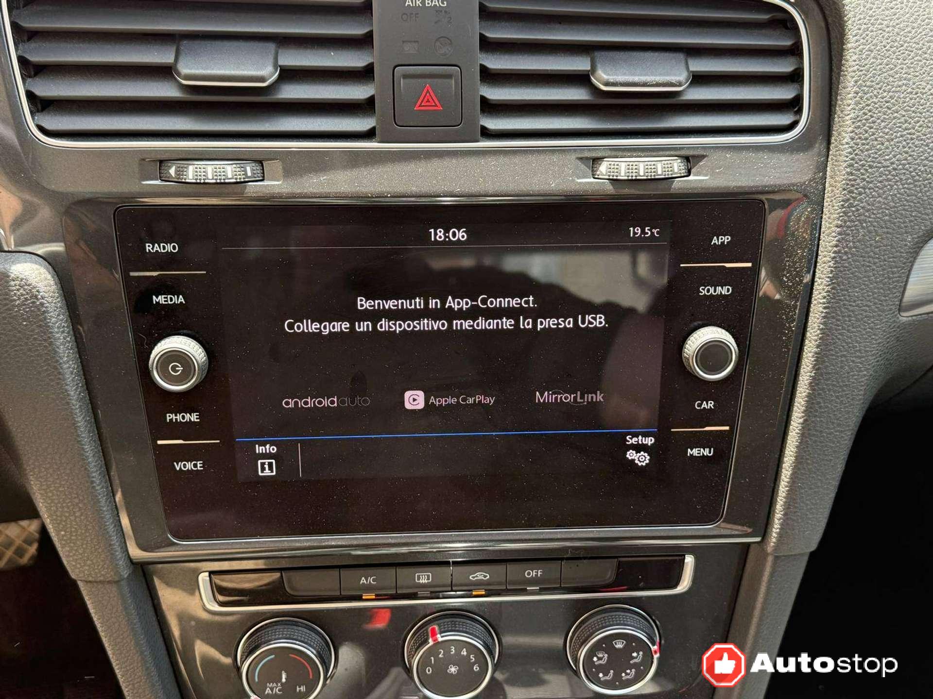 Volkswagen Golf  Golf VII 5p 5p 1.5 tgi Business 130cv dsg