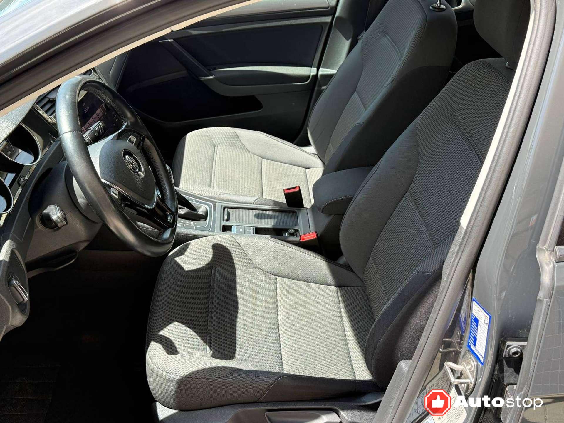 Volkswagen Golf  Golf VII 5p 5p 1.5 tgi Business 130cv dsg