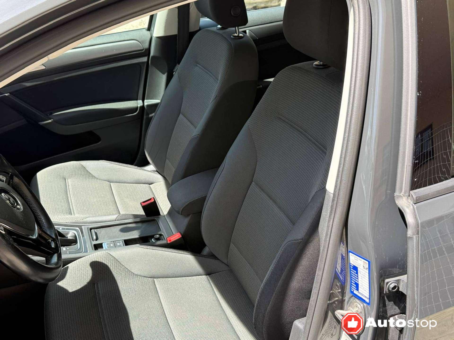 Volkswagen Golf  Golf VII 5p 5p 1.5 tgi Business 130cv dsg