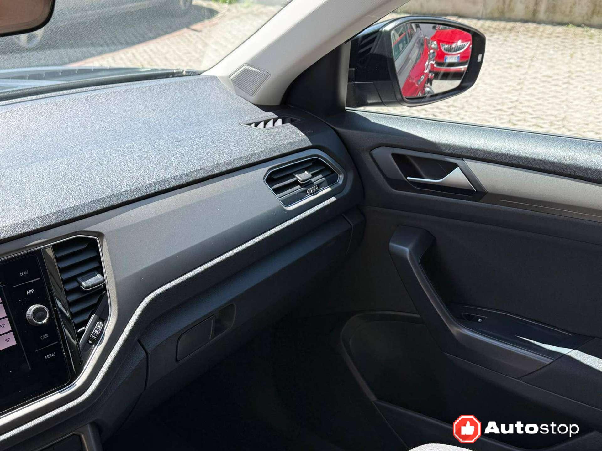 Volkswagen T-Roc  T-Roc 1.0 tsi Style 110cv