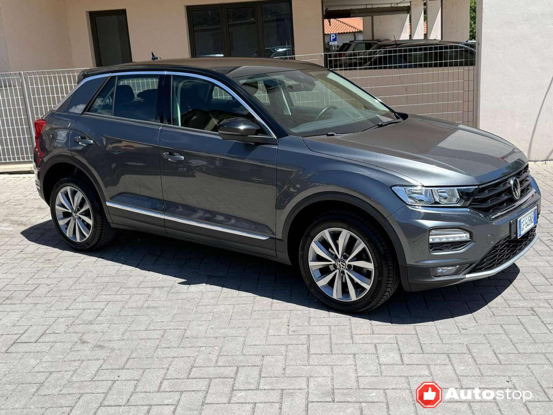 Volkswagen T-Roc  T-Roc 1.0 tsi Style 110cv