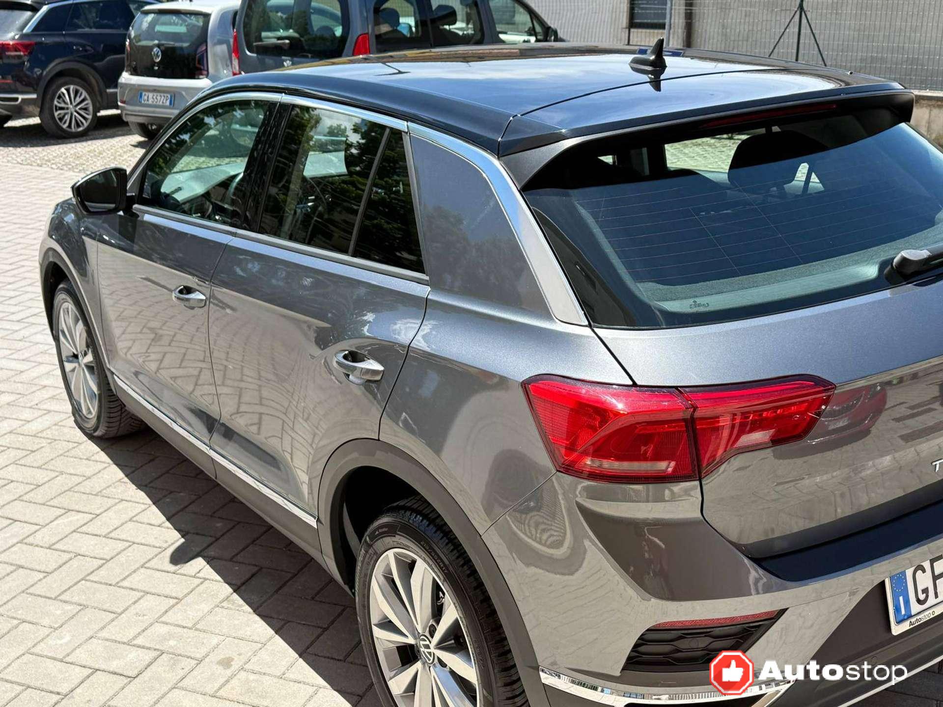 Volkswagen T-Roc  T-Roc 1.0 tsi Style 110cv