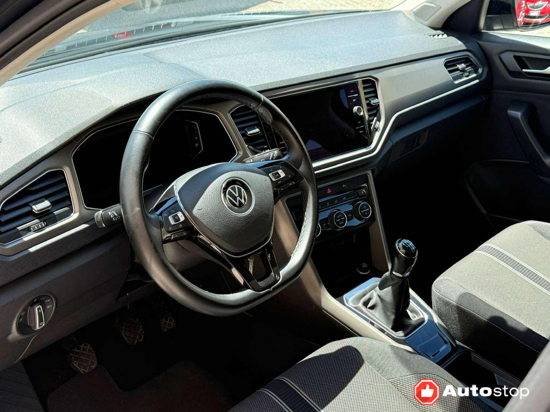 Volkswagen T-Roc  T-Roc 1.0 tsi Style 110cv