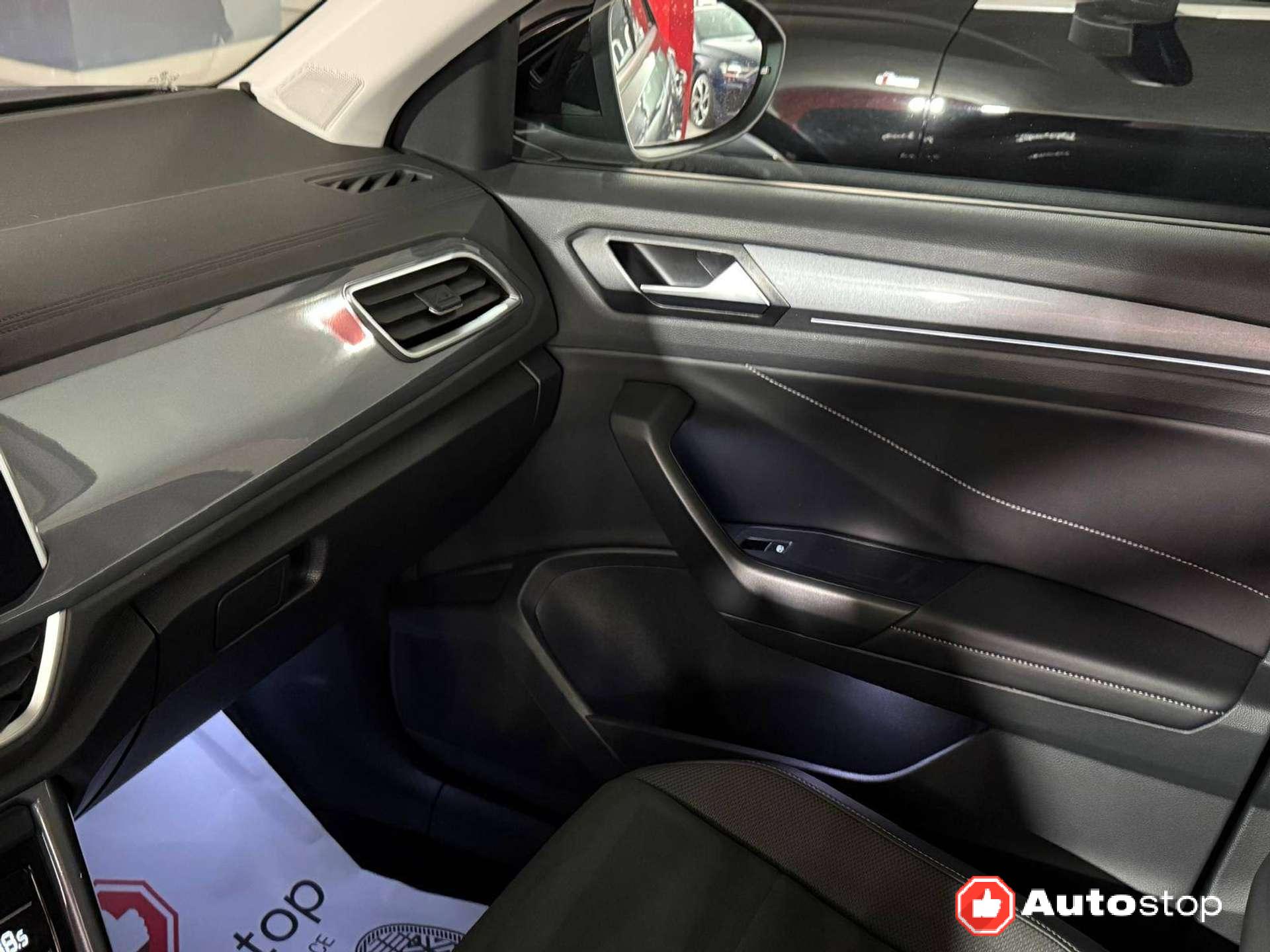 Volkswagen T-Roc  T-Roc 1.0 tsi Style 115cv