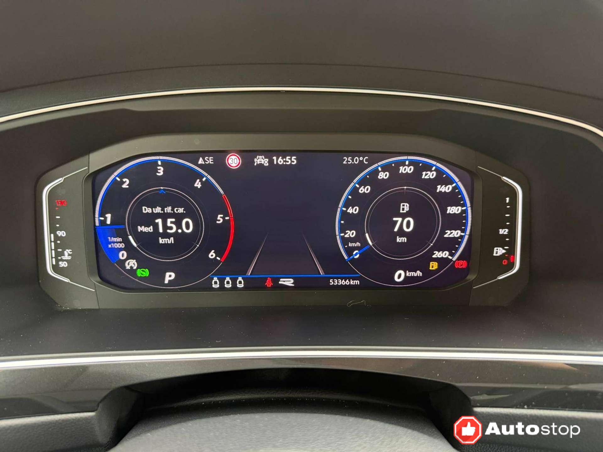 Volkswagen Tiguan  Tiguan II 2.0 tdi R-Line 150cv dsg