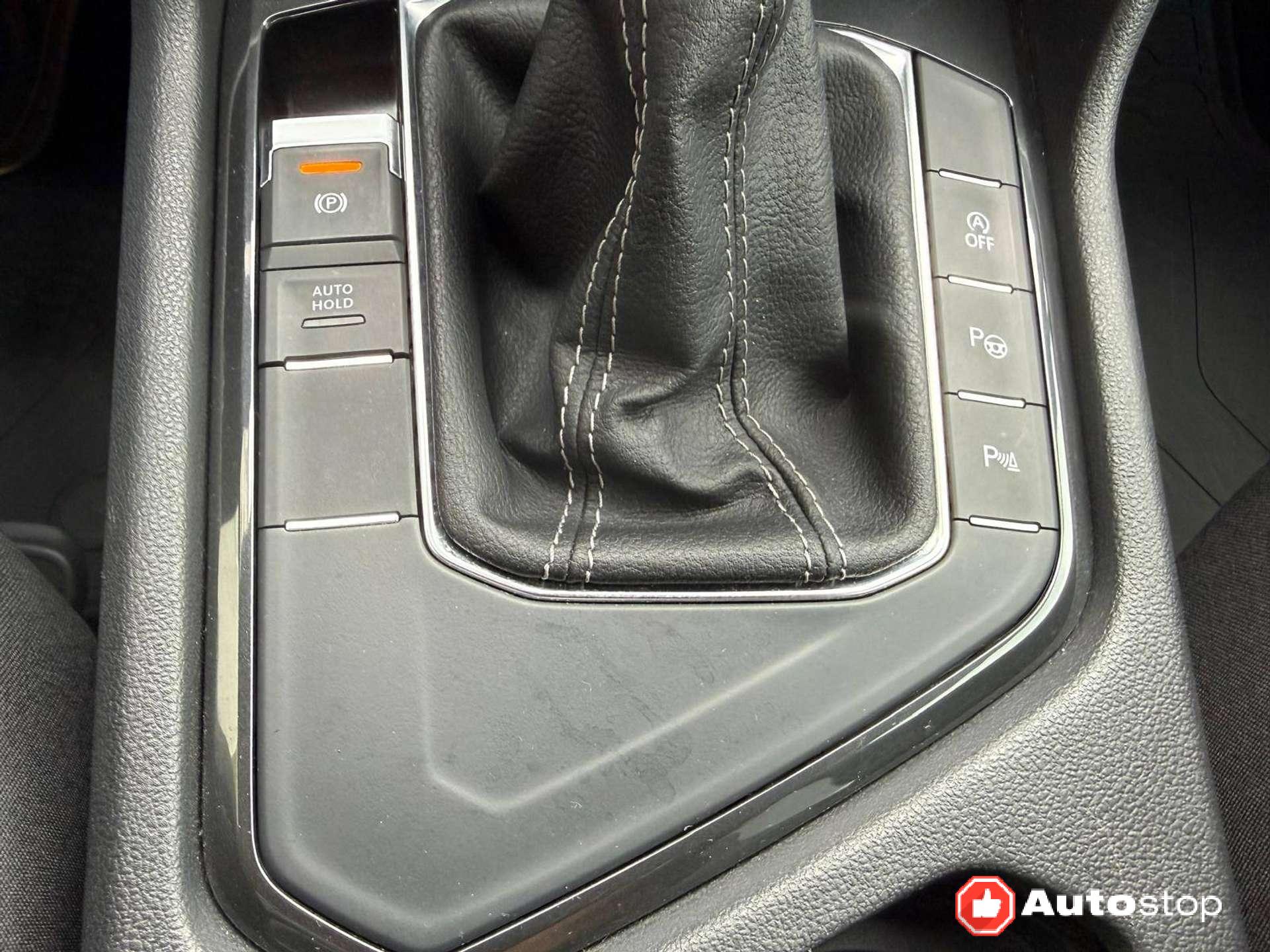 Volkswagen Tiguan  Tiguan II 2.0 tdi R-Line 150cv dsg