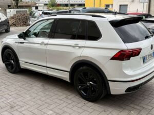 Volkswagen Tiguan Tiguan II 2.0 tdi R-Line 150cv dsg