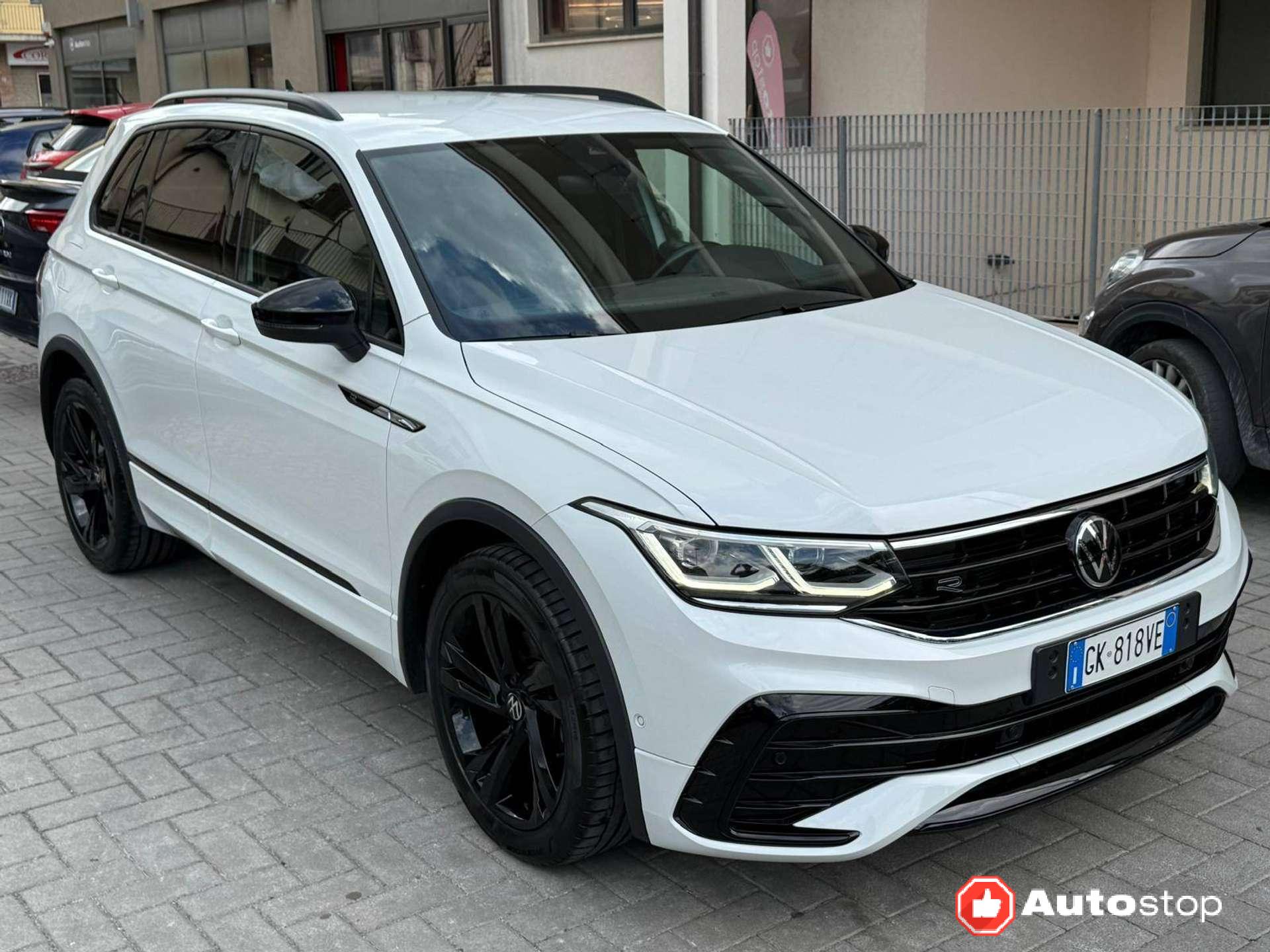 Volkswagen Tiguan  Tiguan II 2.0 tdi R-Line 150cv dsg