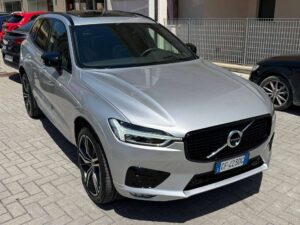 Volvo XC60  XC60 II 2.0 b5 R-design awd auto