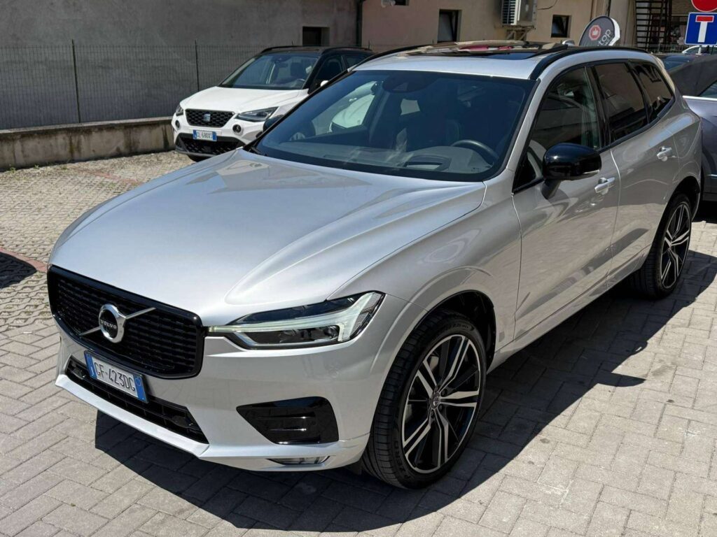 Volvo XC60  XC60 II 2.0 b5 R-design awd auto