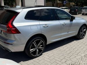 Volvo XC60  XC60 II 2.0 b5 R-design awd auto