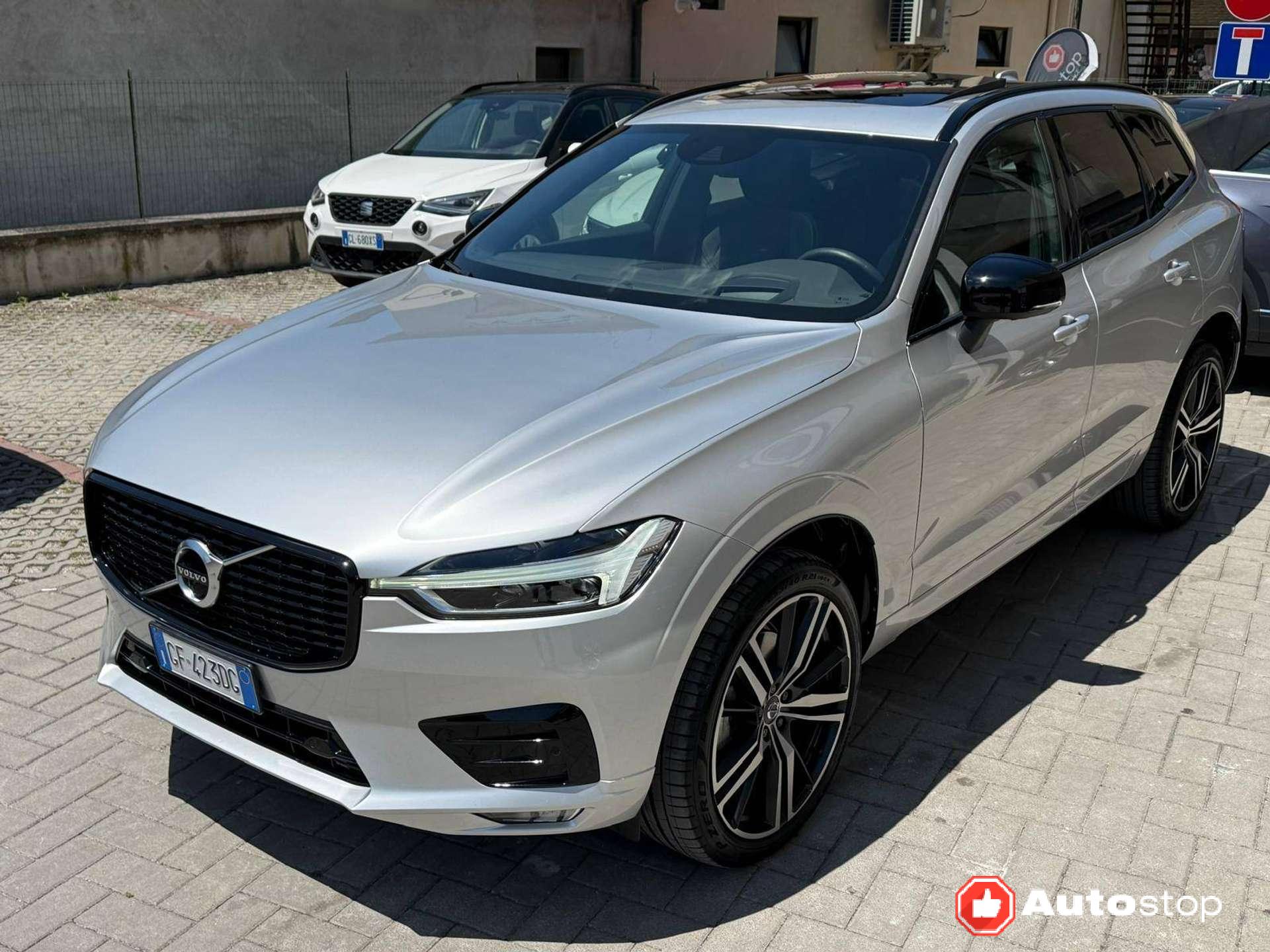 Volvo XC60  XC60 II 2.0 b5 R-design awd auto