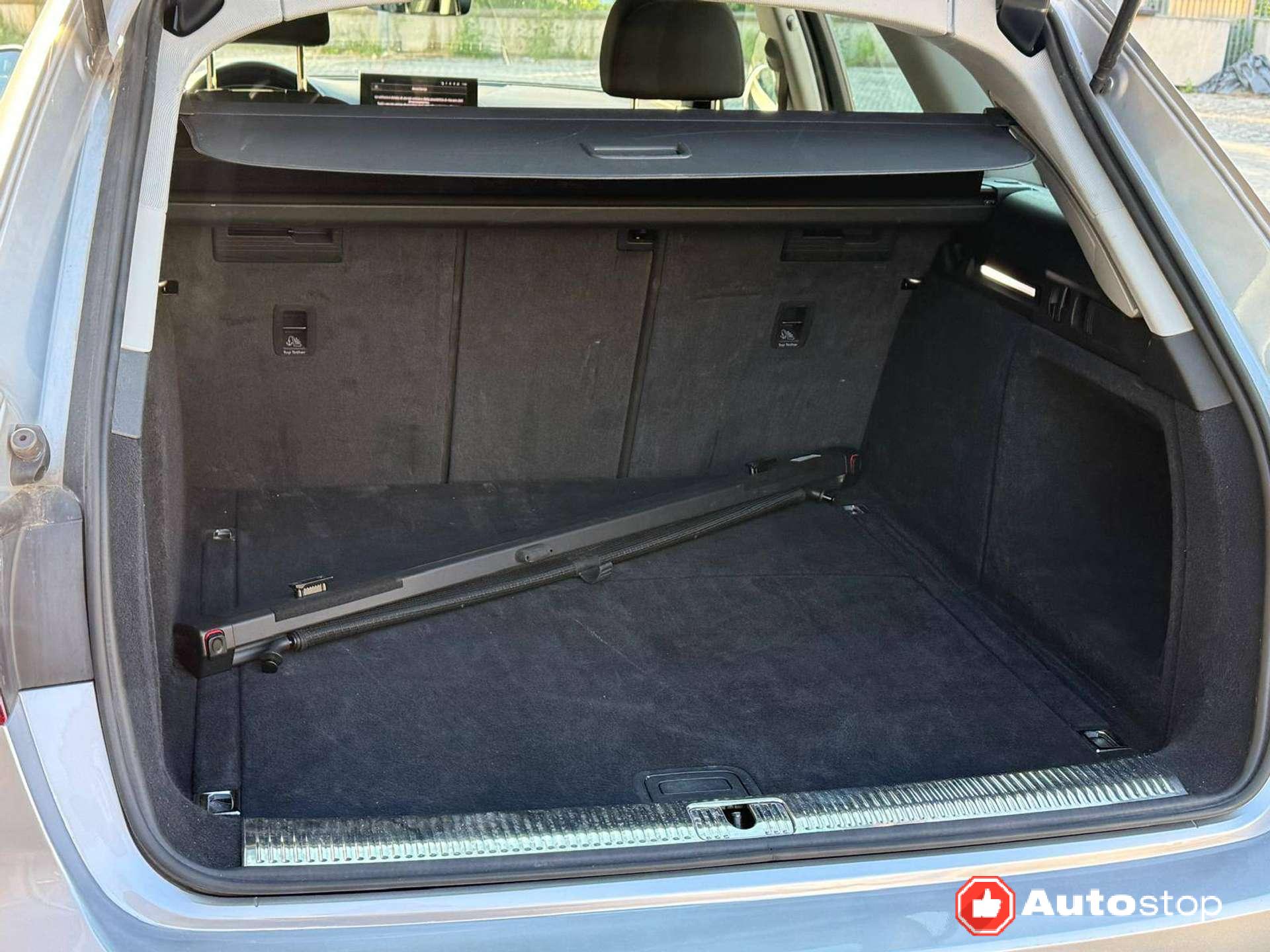 Audi A4  A4 V Avant 35 2.0 tdi mhev Business Advanced 163cv s-tronic