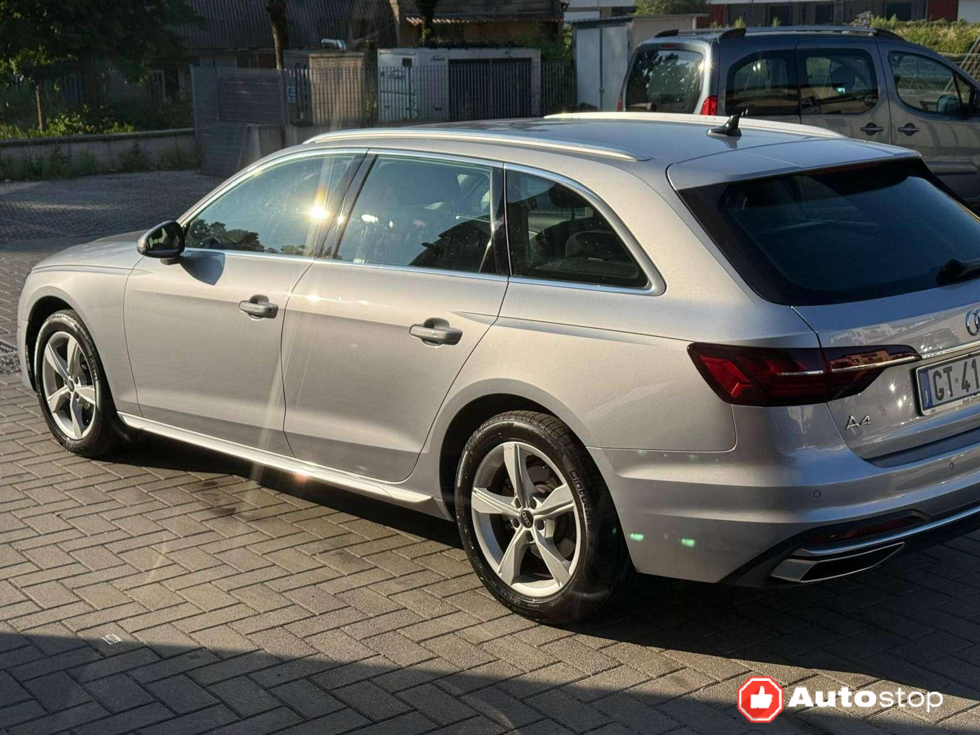 Audi A4  A4 V Avant 35 2.0 tdi mhev Business Advanced 163cv s-tronic
